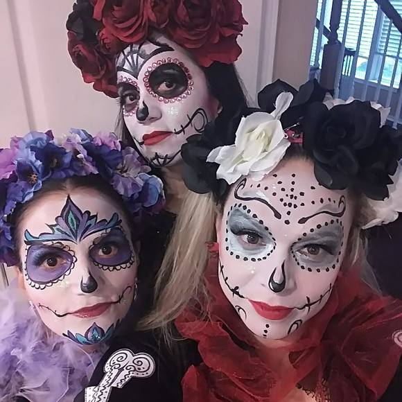 Meet your Posher, Ruth - Picture 1 of 1